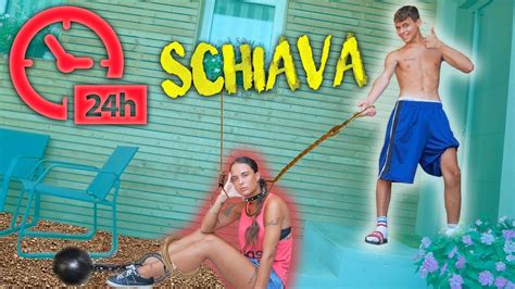 schiavo di mia sorella|Mia SORELLA mi COMANDA per 24h! .